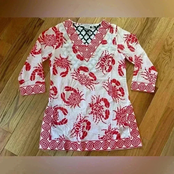 Gretchen Scott Tunic Top Womens Size XS 3/4 Sleeves Crab Print Red/White V Neck - Picture 1 of 10